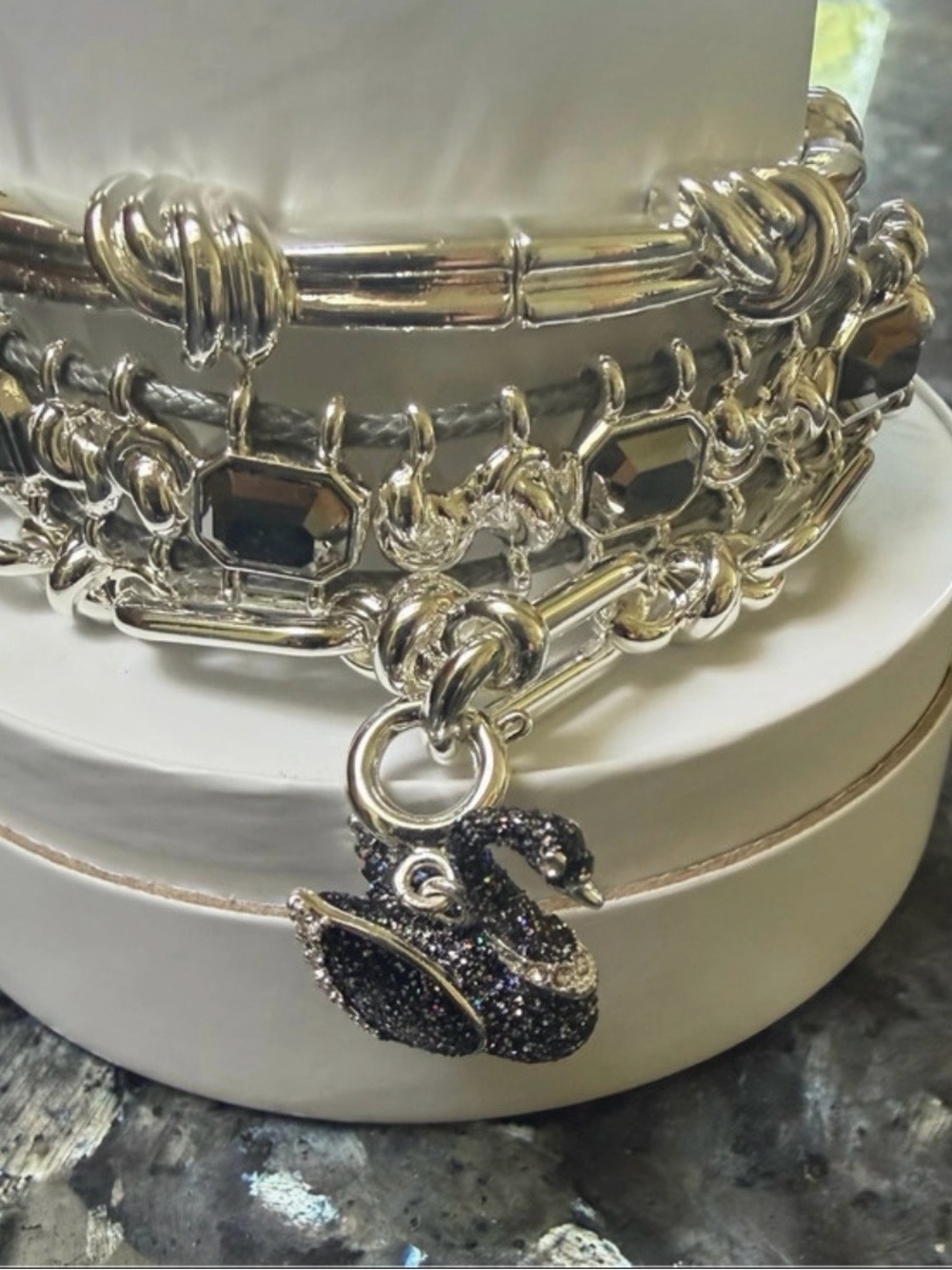 Sought after Black Swan BP summer stack.  Silver plating.
